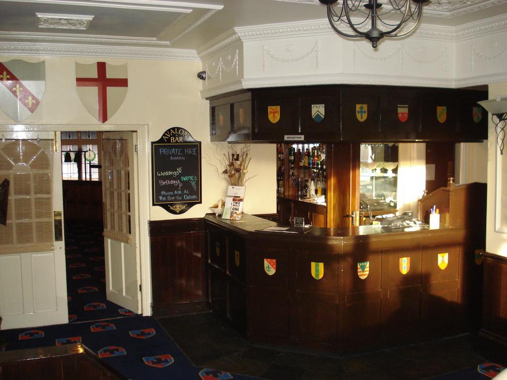 The Grail Court Hotel Burton-upon-Trent Exterior foto